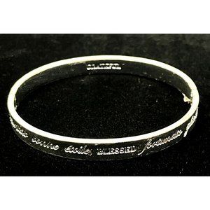 STELLA & DOT GRATEFUL BANGLE BRACELET HINGED 7" Safety Latch